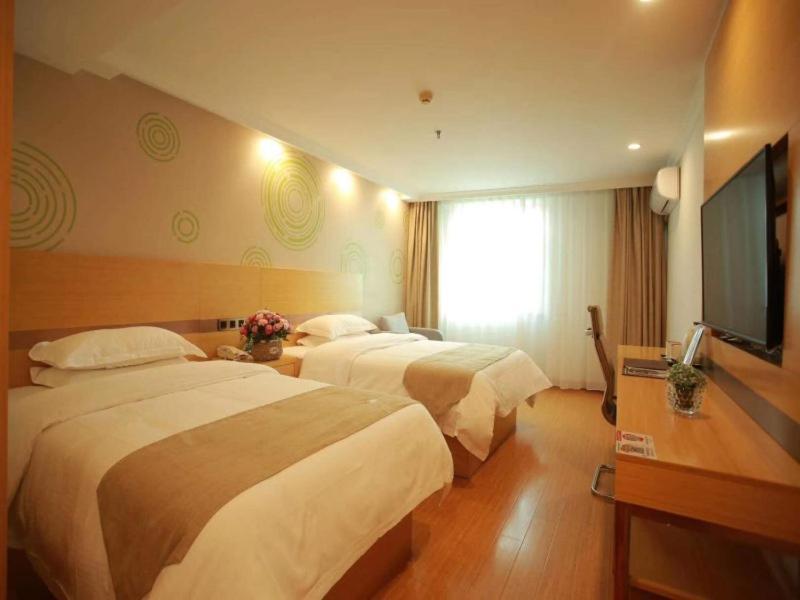 Greentree Inn Shanghai Hongqiao Transportation Hub National Convention And Exhibition Center Huaxiang Road Business Hotel Extérieur photo